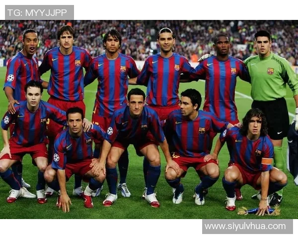 小罗怀旧晒巴萨时期与梅西里杰卡尔德打网球的珍贵瞬间