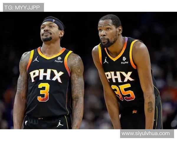 比尔首次参与队内对抗训练状态良好期待揭幕战表现 比尔首次参与队内对抗训练状态良好期待揭幕战表现