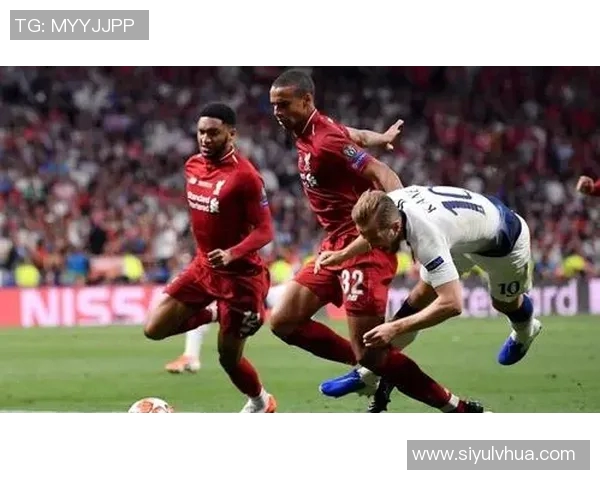 孔德社媒澄清与弗里克交流踢中卫传闻纯属虚构