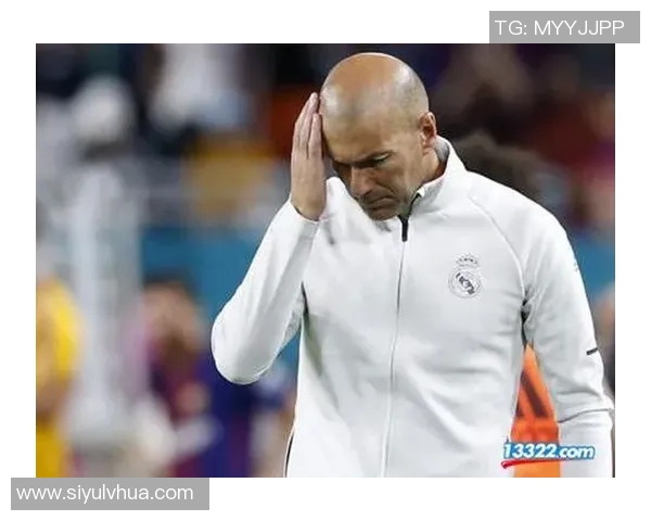 文班在季前赛频繁失误米奇称其为尝试新打法与阵容磨合的必要过程