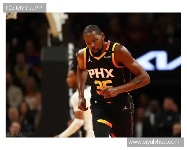 杜兰特评价塔图姆复出前景称其在此阶段表现令人期待