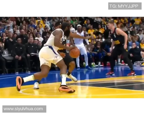 快船遭遇六连败危机面对状态火热的掘金队挑战在即